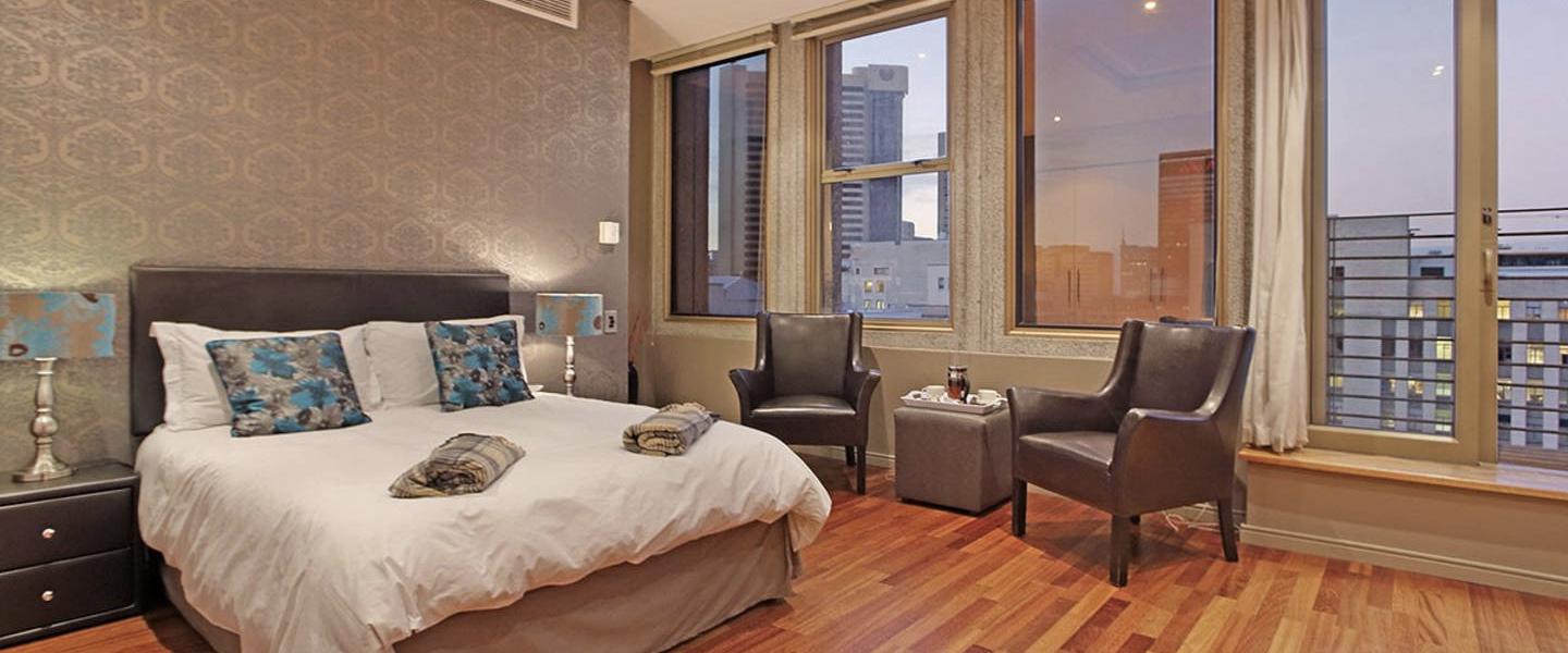 Cartwrights Corner master bedroom