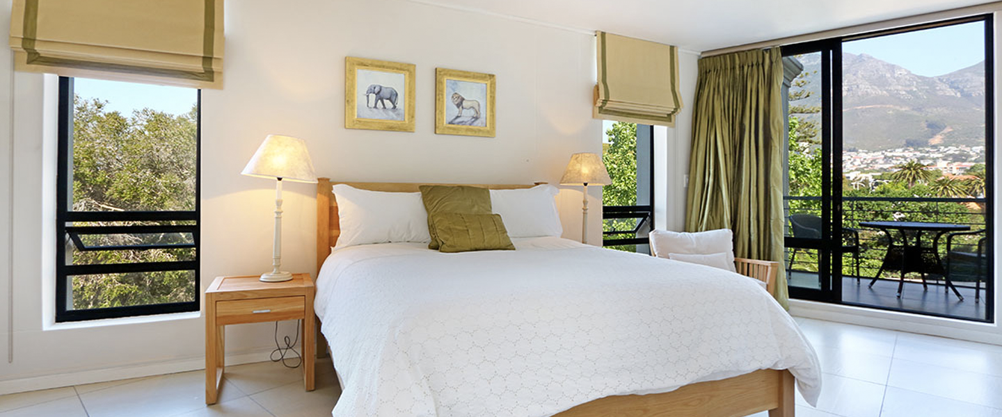 The Orangerie bedroom